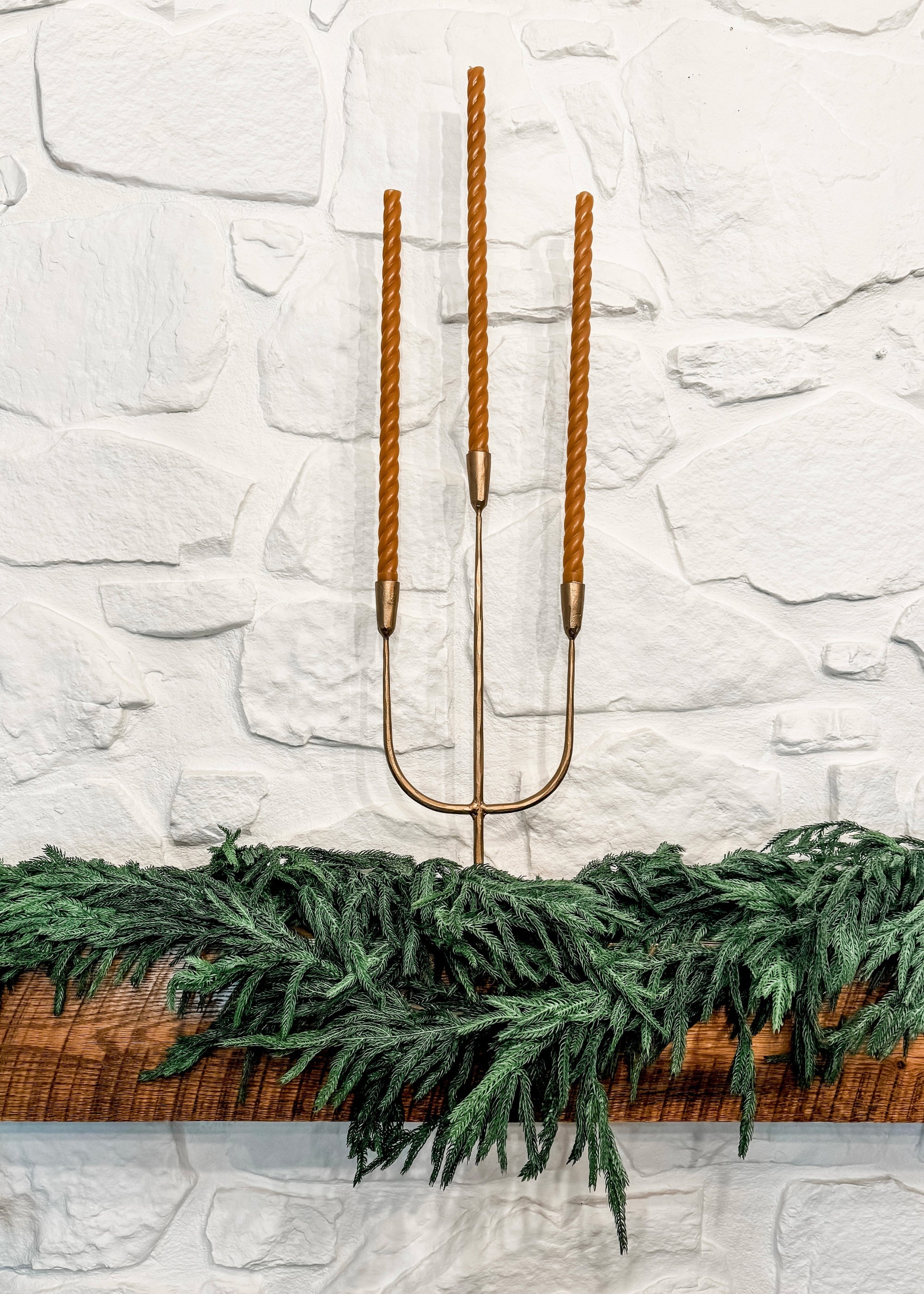 SABIGO Antique Gold Candelabra Candle Holder - 21.5" - RadialAntique Gold Candelabra Candle Holder - 21.5"