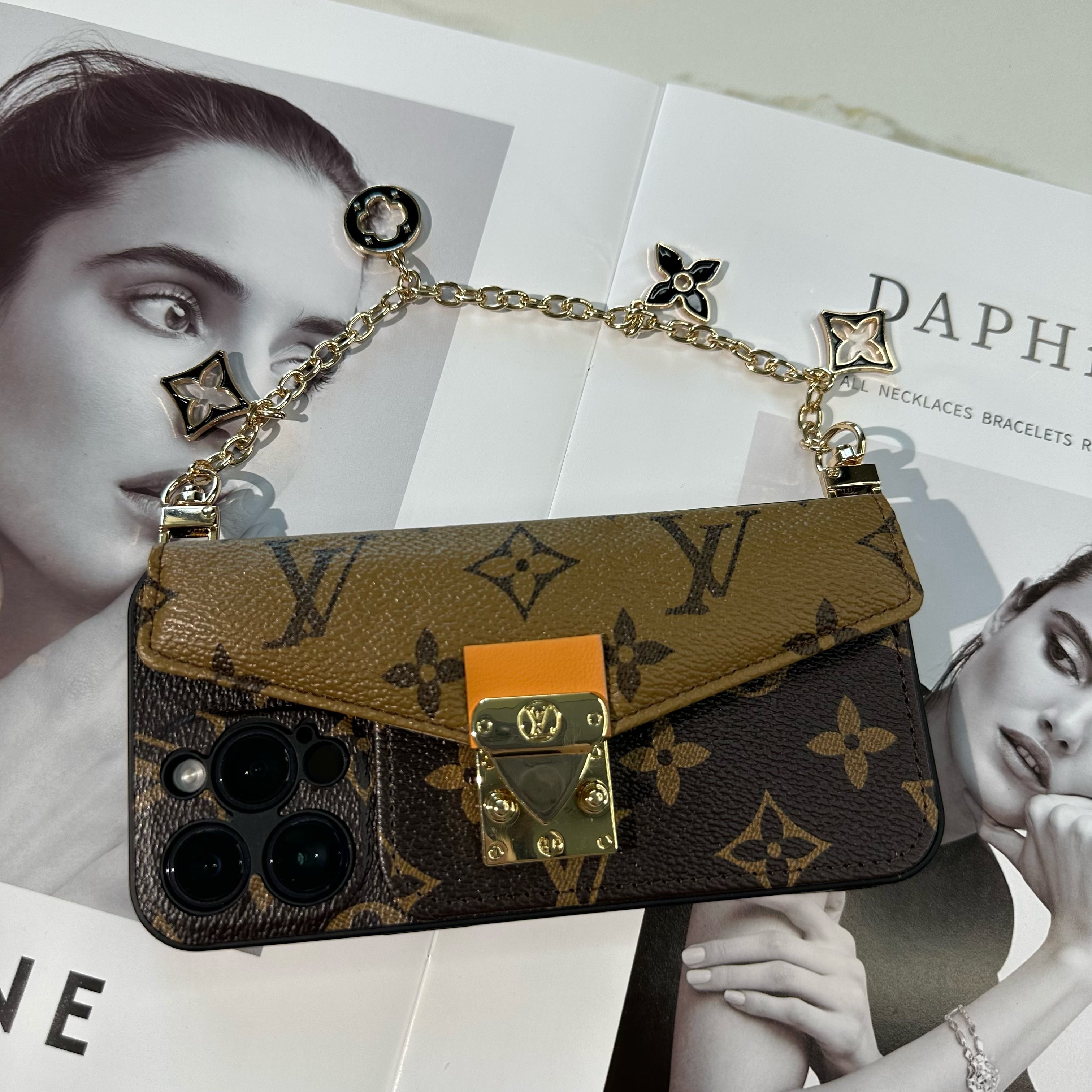 I V VIOLET MINI MONOGRAM